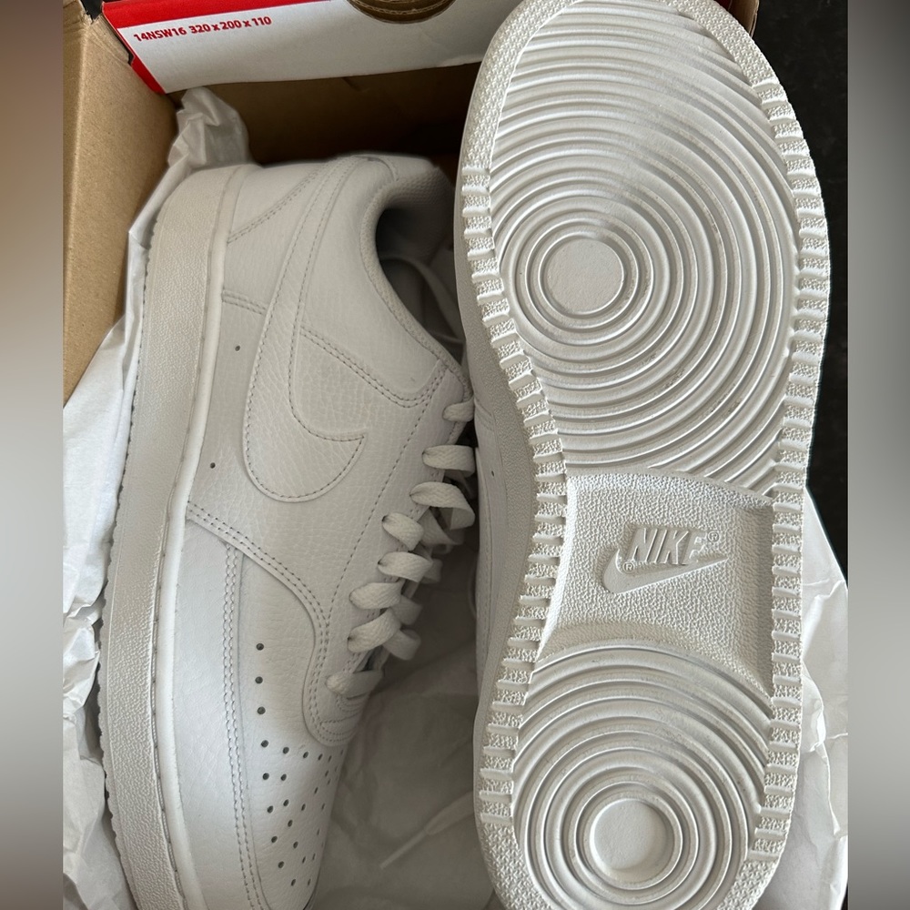 Nike Court Vision Low